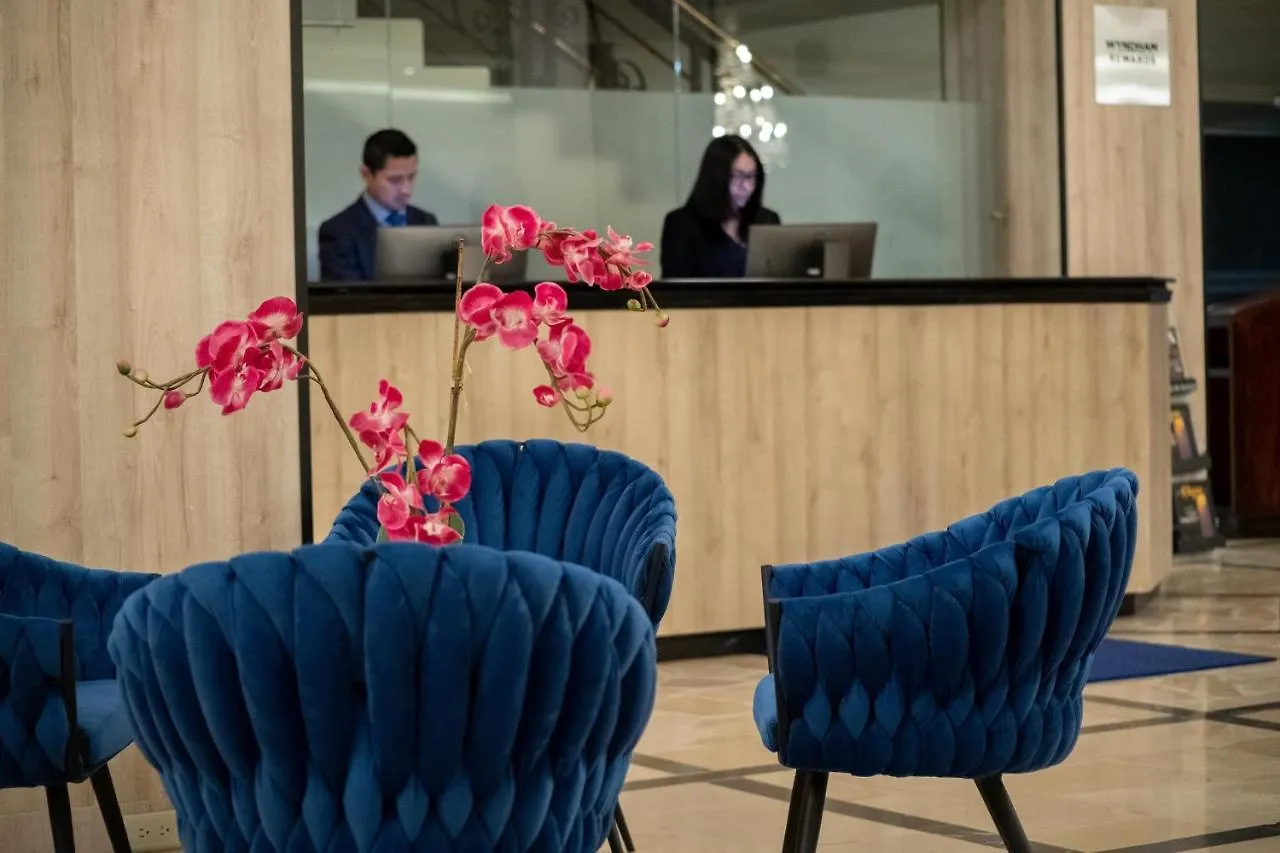 La Quinta By Wyndham Quito Hotel
