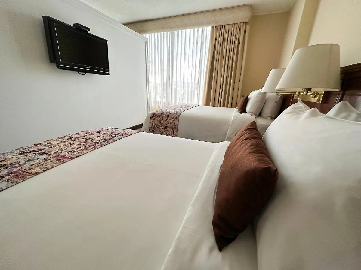 La Quinta By Wyndham Quito Hotel