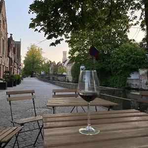 Canal Alojamento de Acomodação e Pequeno-almoço Bruges