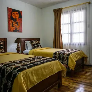 32 Juana De Arco Apartamento