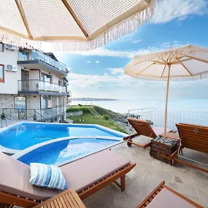 dolphin-bay-boutique-complex-sozopol.sozopol-hotels.com/