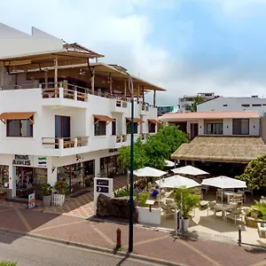 plaza-luna-suites.puertoayorahotels.com/