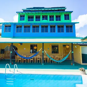 https://galapagos-verde-azul.puertoayorahotels.com