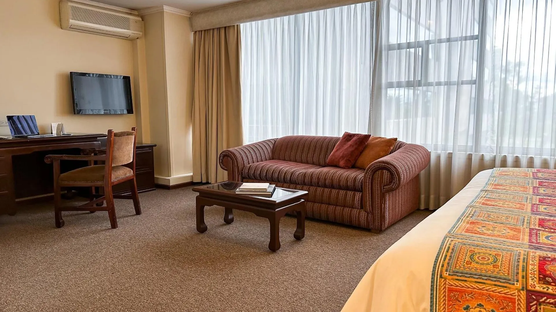 Hotel La Quinta By Wyndham Quito